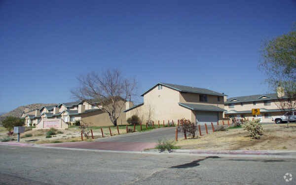 Photo - Plaza La Rosa