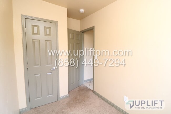 Photo - W 9th Ave (727-31) Unidad 729