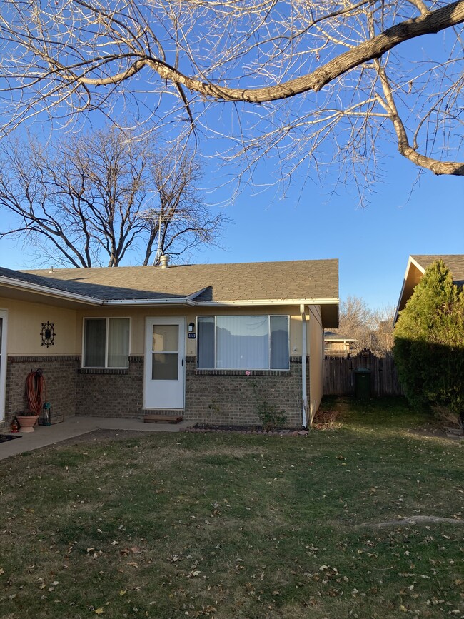 Building Photo - 1831 E 16th St