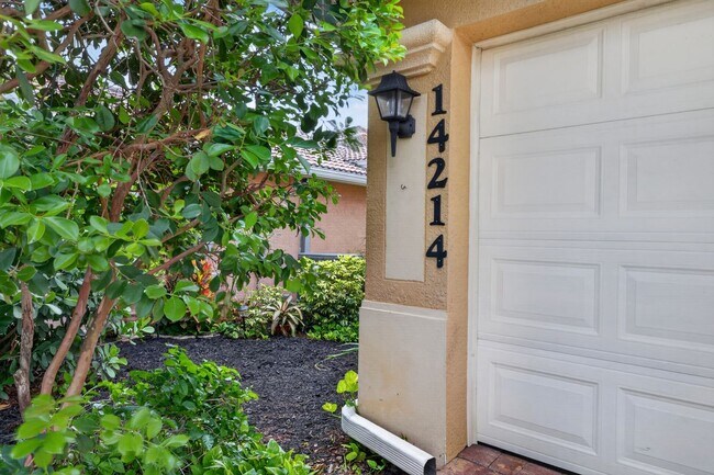 Photo - 14214 Manchester Dr