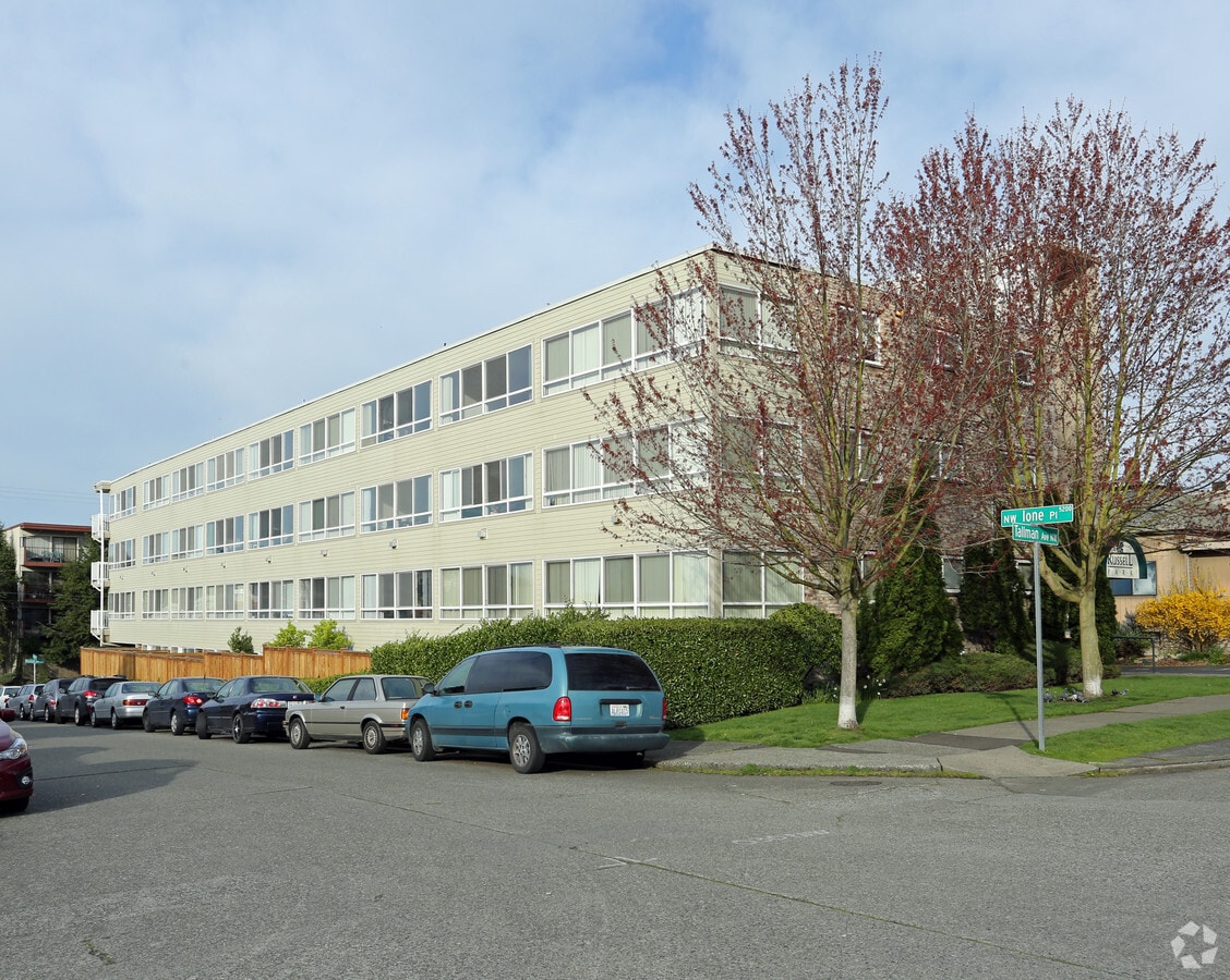 Photo - Russell Park