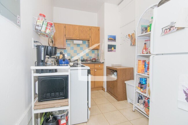 Photo - Unique and 'DePent' Allston Apartment