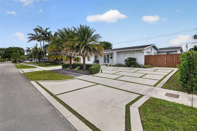 Photo - 4865 SW 94th Ave