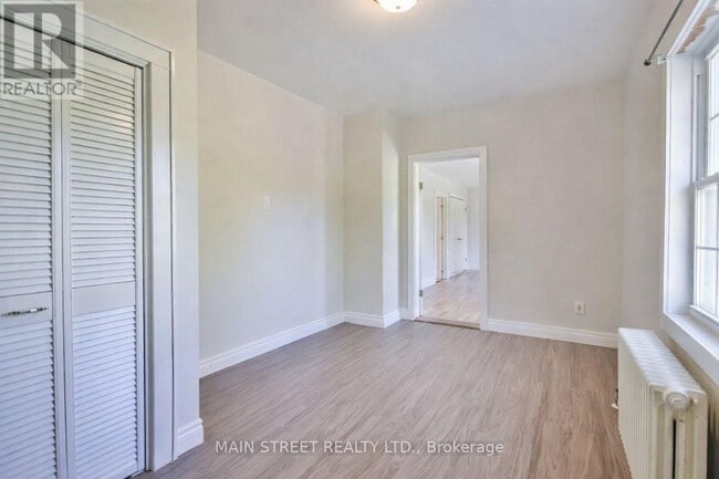 Photo - 280 Bells Ln