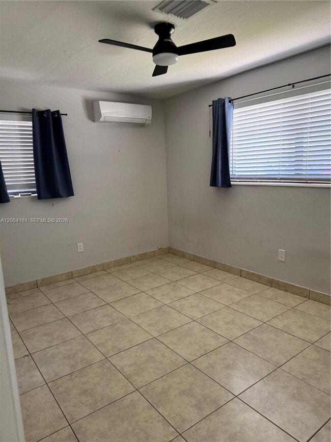 Photo - 8721 NW 11th St