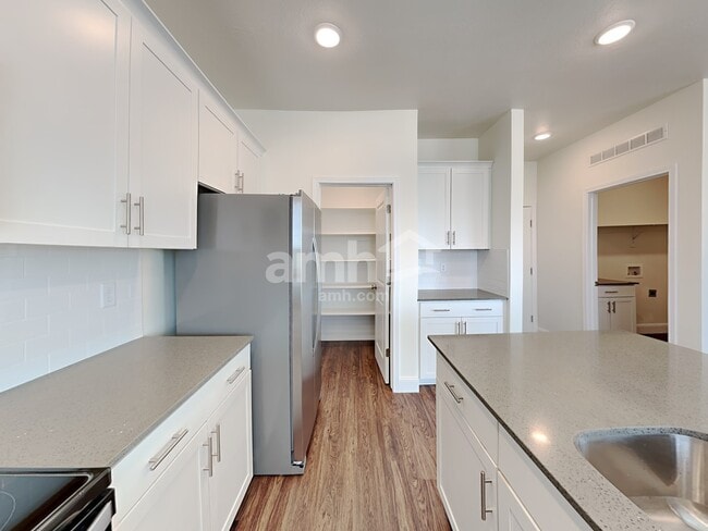 Photo - 3354 Fields Ave