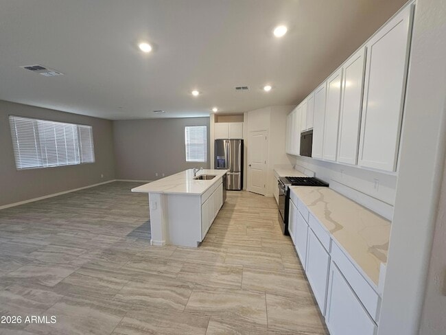 Photo - 3010 E Augusta Ave