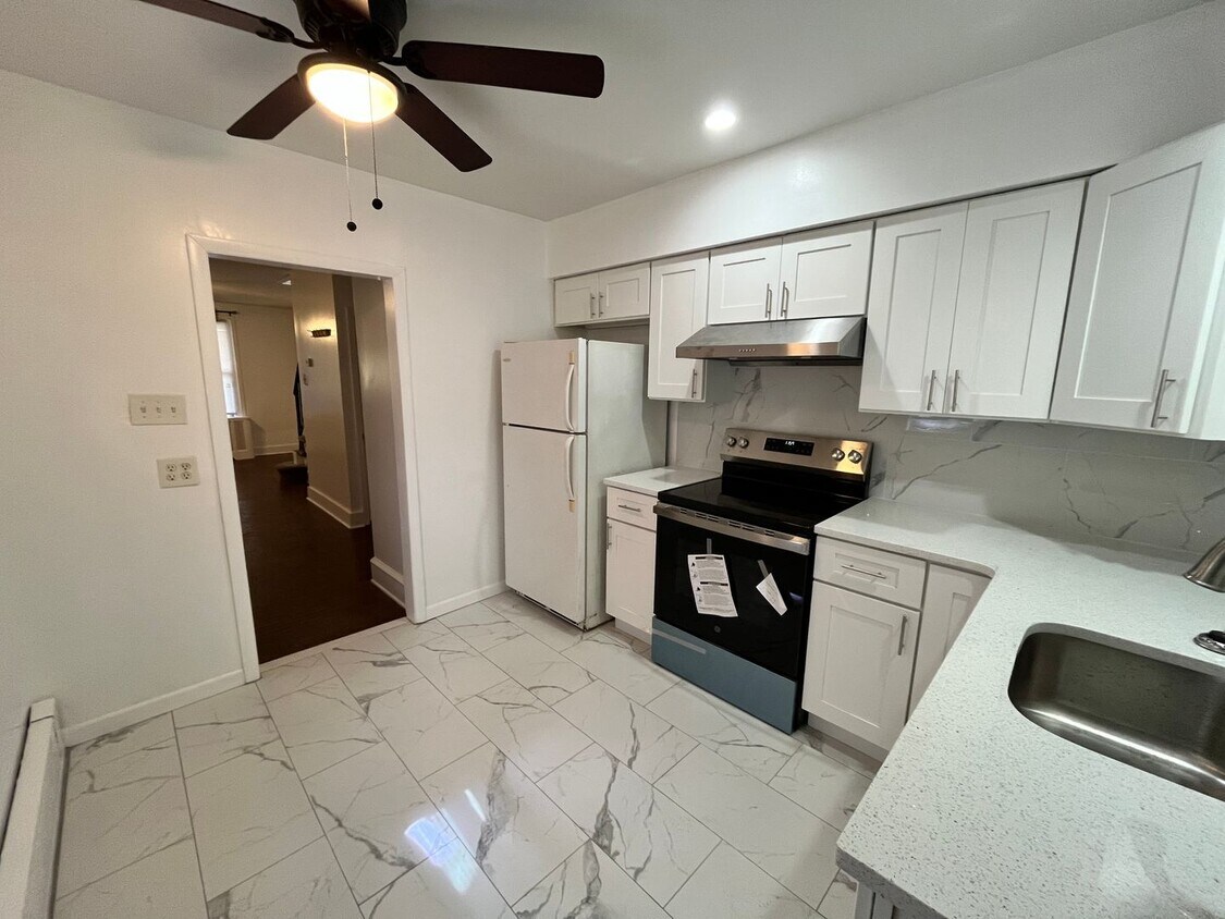 Photo - 3bd 1 bath house for 4624 Van kirk st