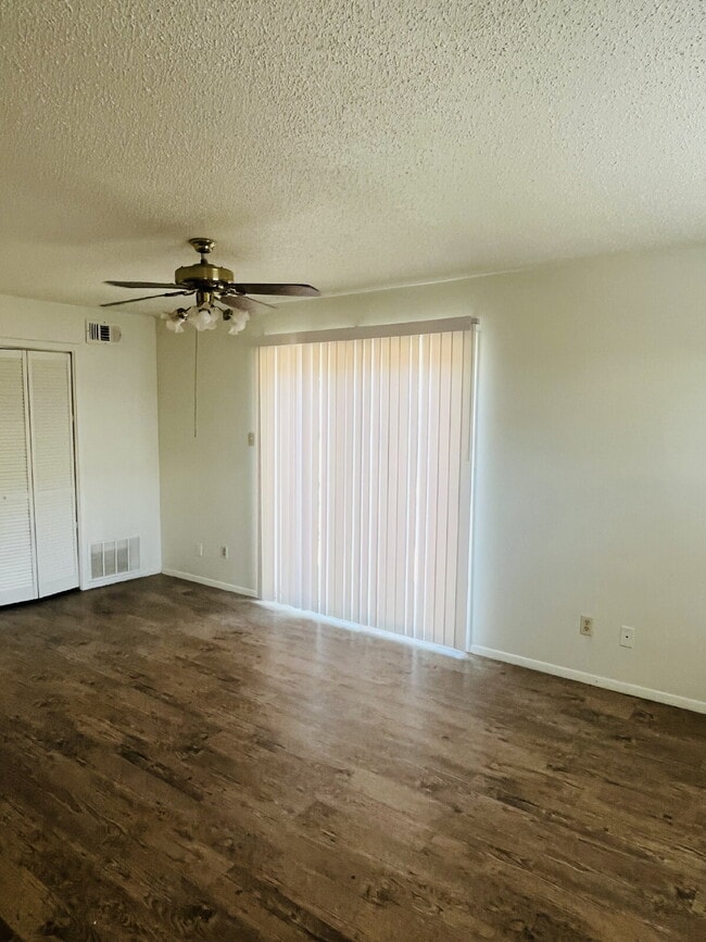 Photo - MOVE IN SPECIAL - 2 Bedroom Townhome Unit A