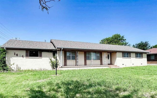 Building Photo - 1604 NW 33rd St Rental
