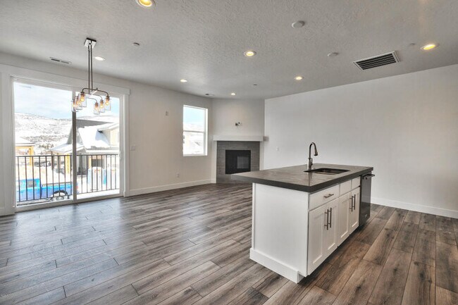 Photo - 3227 Quarry Springs Dr