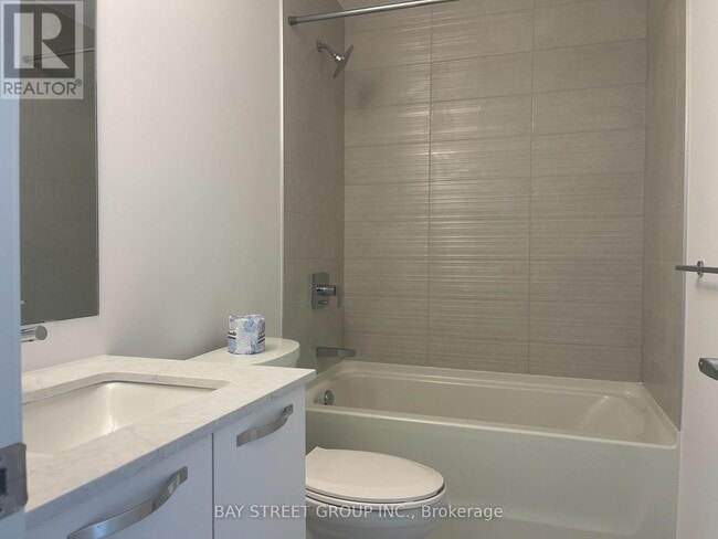 Photo - 75 James St S Unit 1504