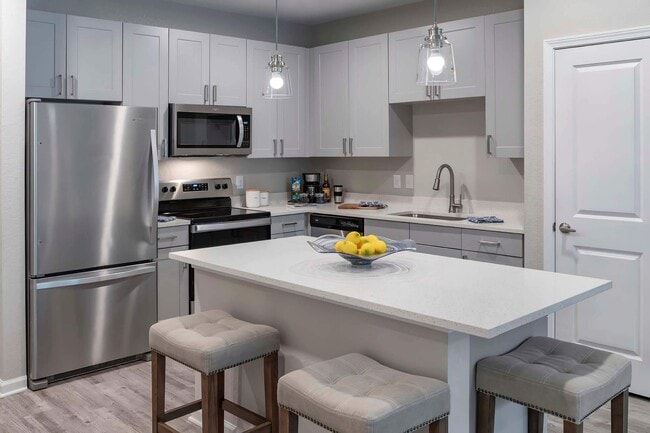 Photo - Tuscan Reserve Apartments