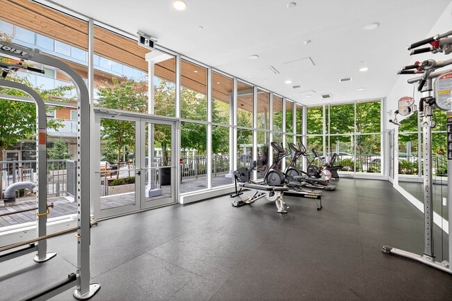 Photo - 8447 202 St Unit 301