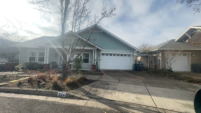 Photo - Beautiful 3 Bedroom home in the Mountain Meadows Community