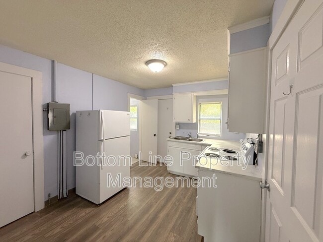 Photo - 206 Blacksnake Rd Unidad 1