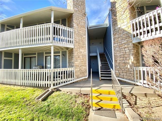 Photo - 8335 Fairmount Dr Unidad 5-204