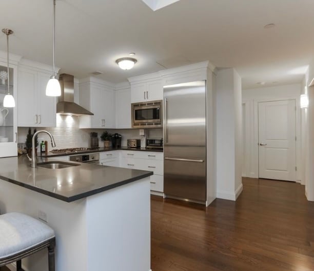 Photo - 10 Byron Pl Unit 318