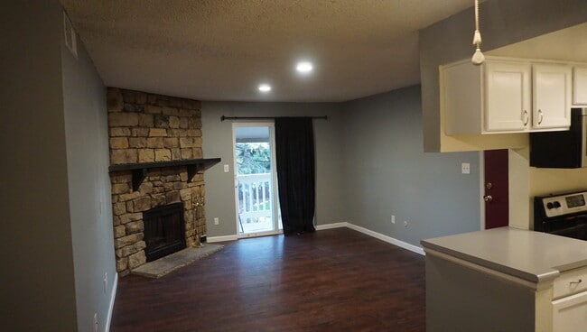 Building Photo - 4400 S Quebec St Unit b-208