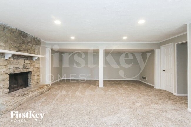 4639 Thornleigh Dr