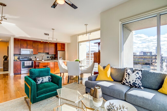 Model Living, Dining, Kitchen - M5250 Rental