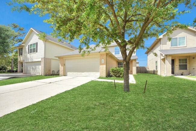Photo - 882 Darbydale Crossing Ln