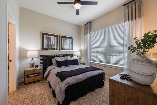 Conclave at Sugar Hill Apartments and Townhomes