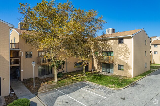 Photo - Beachgate Condominiums