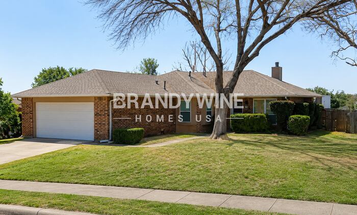 Photo - 508 Claymore Dr