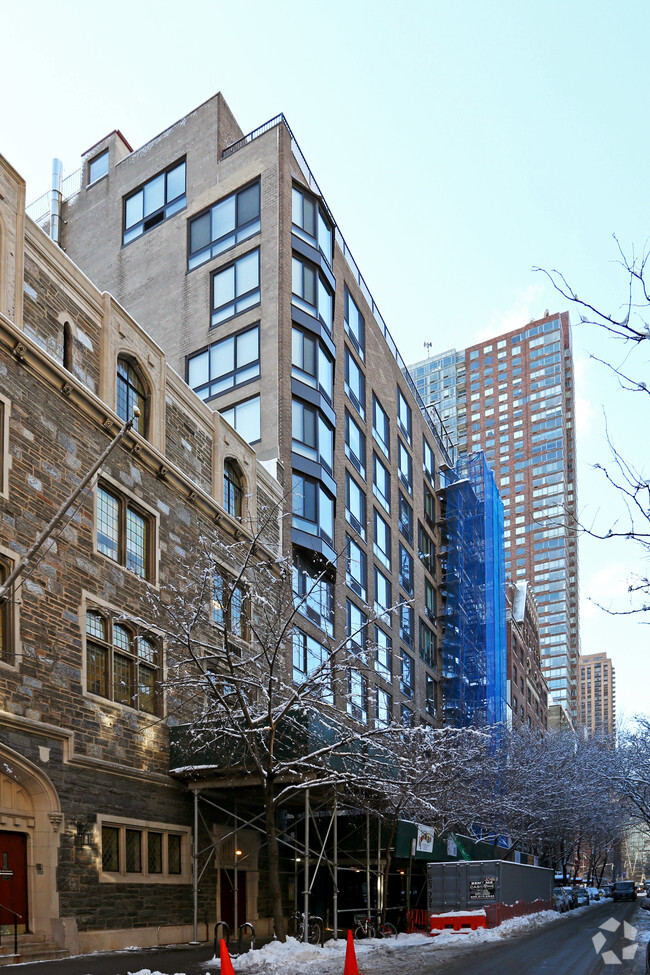 Building Photo - 48 W 68th Street Rental