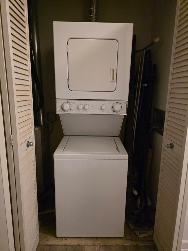 Photo - 3506 S State St