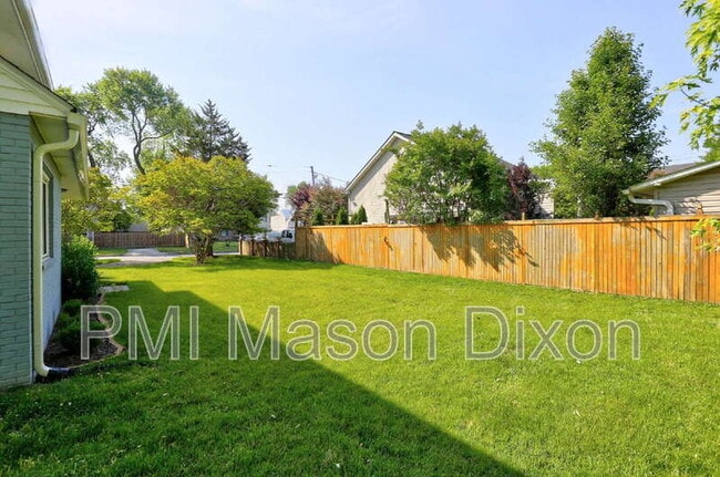 Photo - 330 Compton Ave