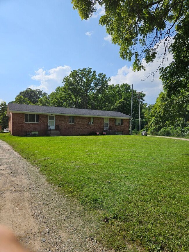 Photo - SEYM Unidad A