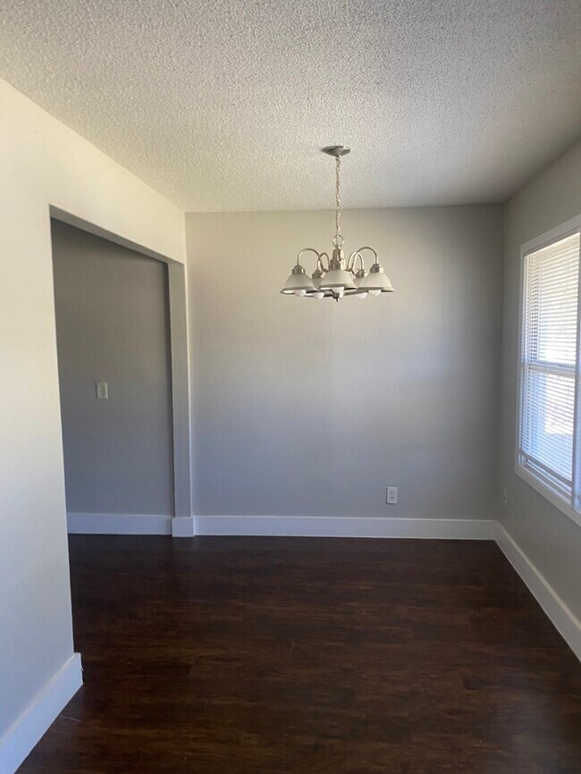 Photo - 4947 Corrigan Dr