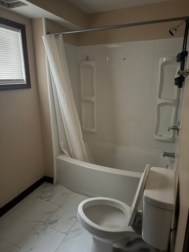 Photo - 118 Leneake St