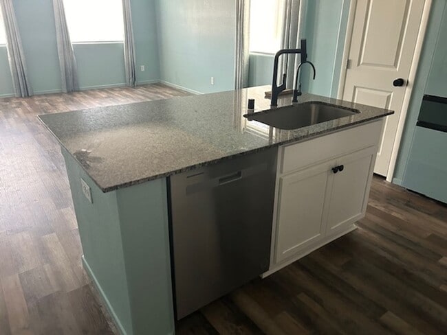 Photo - Cadence Single Story Dream!