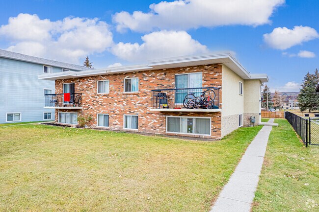 Photo - Bowness 4311 Apartments