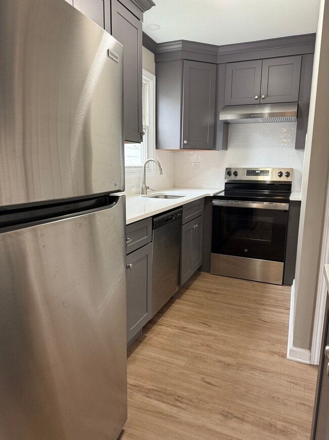 Photo - 2 Frances Ave Unit 2