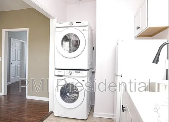 Photo - 2929 Garland Ave