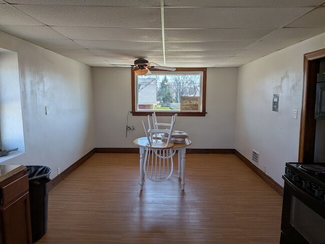 Photo - 158 E Maumee Ave Unidad C