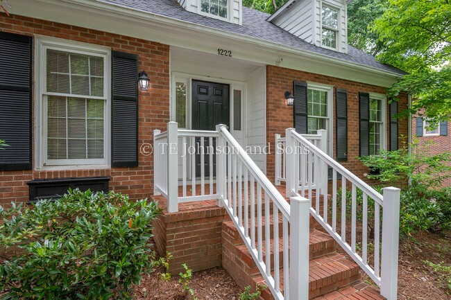Beautiful 4 Bedroom in Foxhall - Beautiful 4 Bedroom in Foxhall House