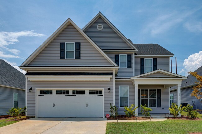 Building Photo - Luxurious 3 bedrooms 2.5 bath home in Nort...