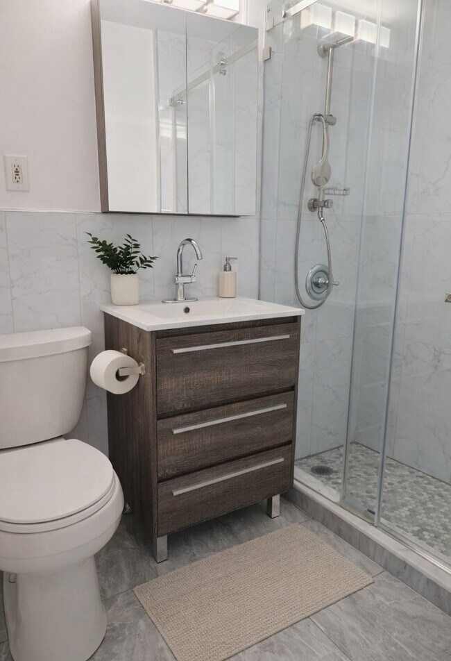 Photo - 6515 John F. Kennedy Blvd Unidad 2G