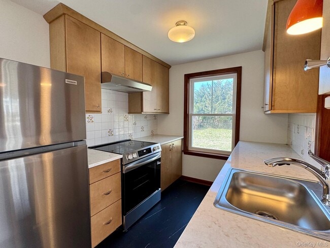 Photo - 34 Union Ave