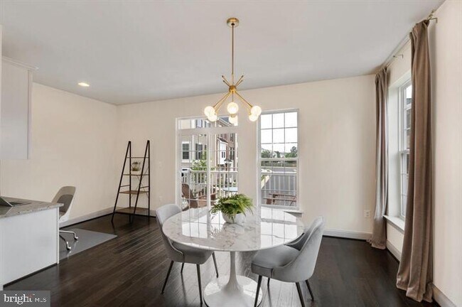 Photo - 46077 Hall Rd