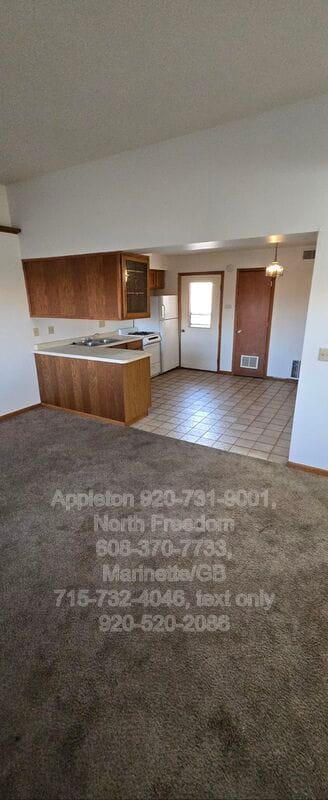 Photo - 347 Dove St