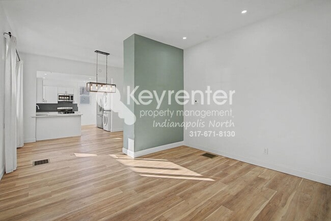 Photo - 906 Villa Ave