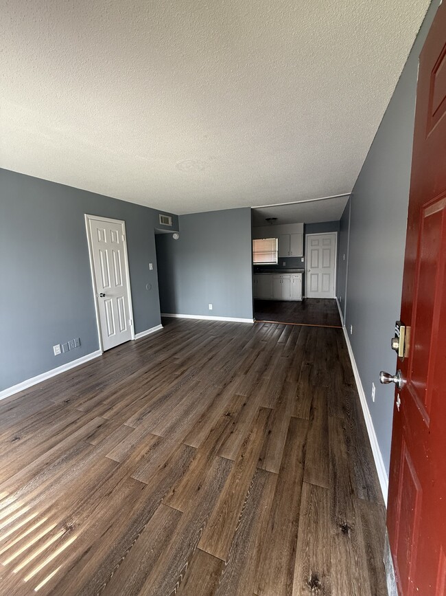 Building Photo - 3619 Patton Rd SW Unit 3613-D