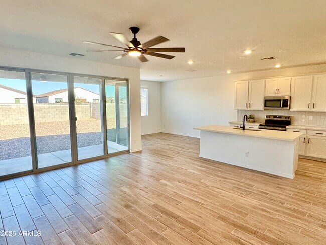 Photo - 2336 Homesteaders Rd
