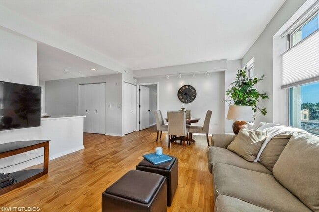 Photo - 77 S Evergreen Ave